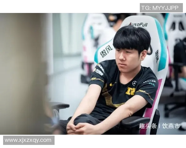 CSGO战术解析：全面剖析EDG在比赛中的压制策略与执行力