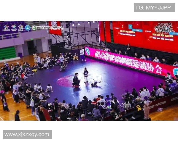 武汉街舞队在世界攀岩锦标赛中的团队协作表现精彩纷呈引发热议 武汉街舞队在世界攀岩锦标赛中的团队协作表现精彩纷呈引发热议