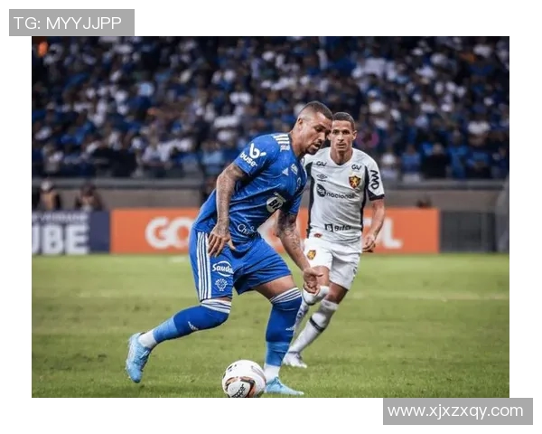 巴国际与克鲁塞的精彩对决揭示足球战术与团队协作的魅力 巴国际与克鲁塞的精彩对决揭示足球战术与团队协作的魅力