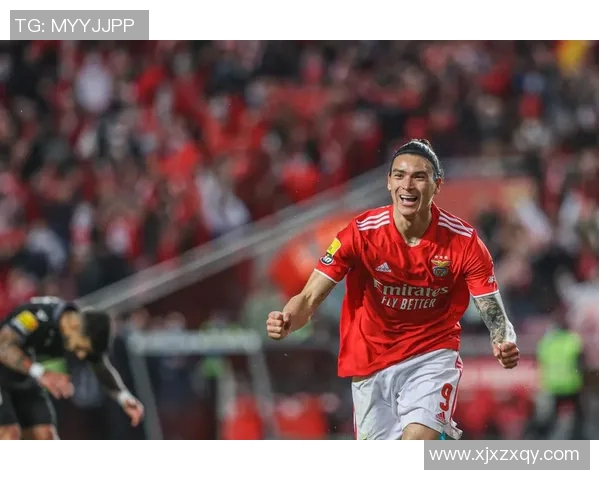 曼城与利物浦激战正酣比赛直播全程回顾与精彩瞬间解析 曼城与利物浦激战正酣比赛直播全程回顾与精彩瞬间解析