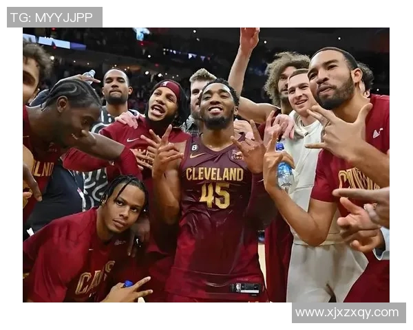 勇士与骑士总决赛直播盛况回顾精彩瞬间尽在其中