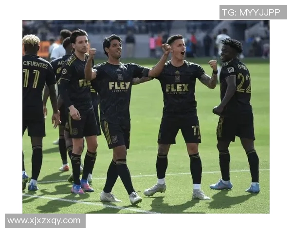 西雅图海湾人迎战达拉斯FC争夺美职联季后赛席位的关键之战 西雅图海湾人迎战达拉斯FC争夺美职联季后赛席位的关键之战