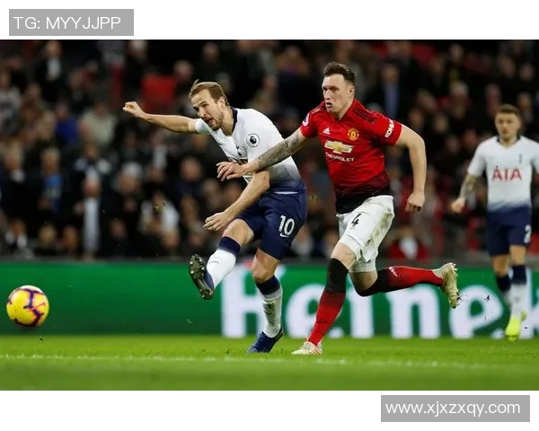 里斯本主场迎战阿斯塔纳全力争胜展现球队实力与战术风格