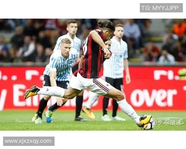 AC米兰与费拉拉的激烈对决即将上演球迷期待精彩瞬间 AC米兰与费拉拉的激烈对决即将上演球迷期待精彩瞬间