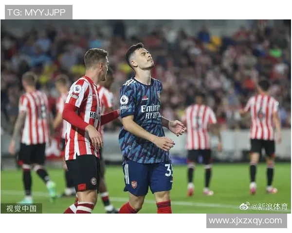 奥巴梅扬对决各大前锋的精彩瞬间与职业生涯回顾