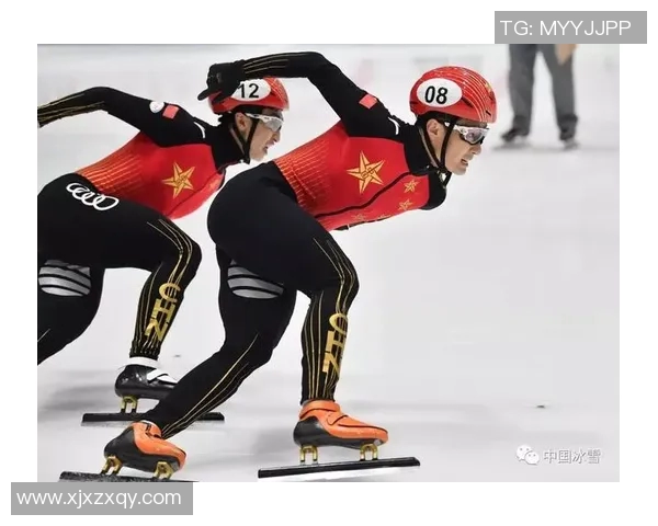 拿玻里与巴塞罗那的巅峰对决谁将赢得荣耀与胜利