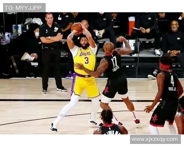 湖人对火箭精彩对决数据分析与比分回顾 湖人对火箭精彩对决数据分析与比分回顾